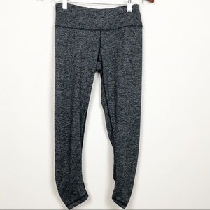 Women’s Heathered Yogalicious Cropped Leggings